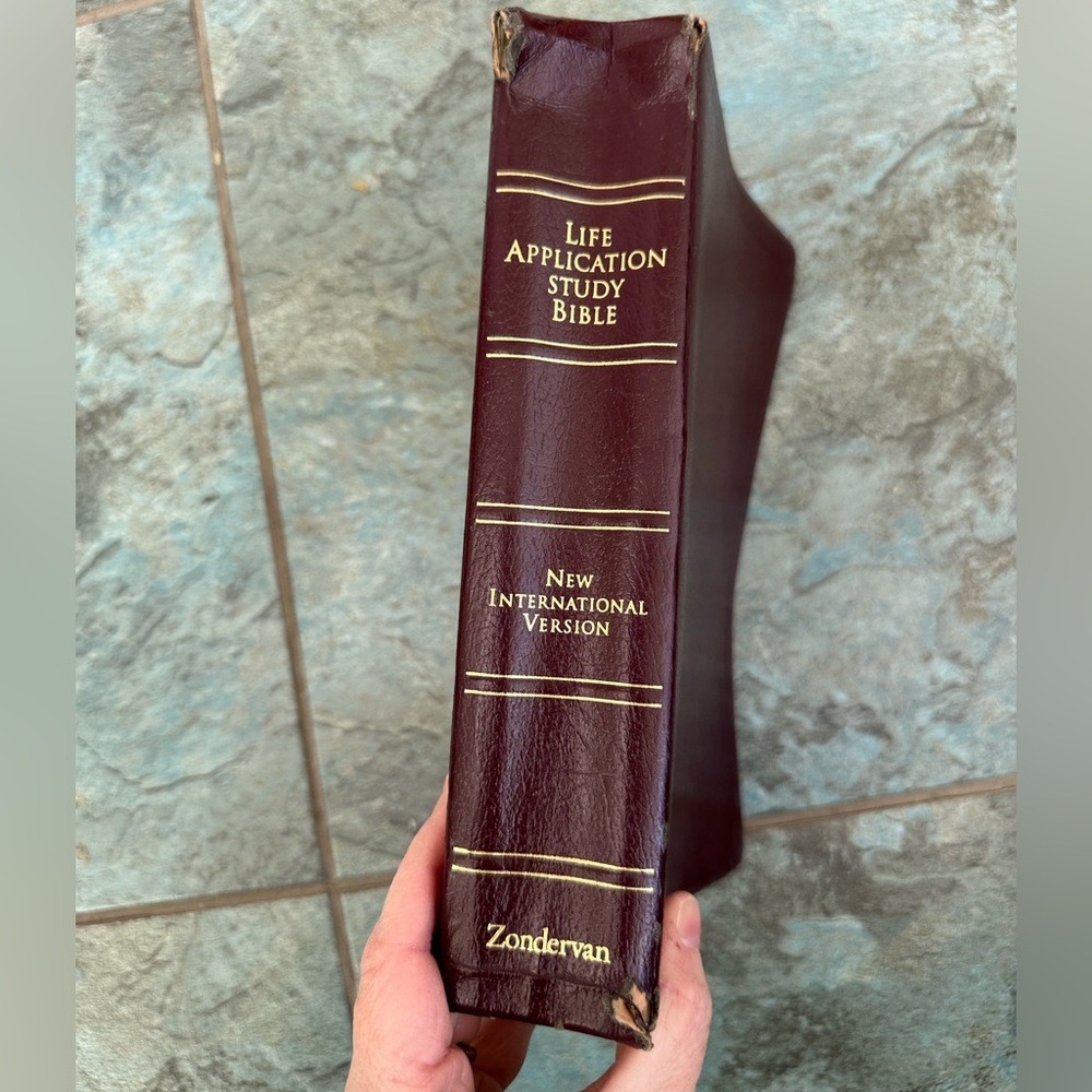 NIV Life Application Bible Zondervan Burgundy Bonded Leather Red Letter 1991